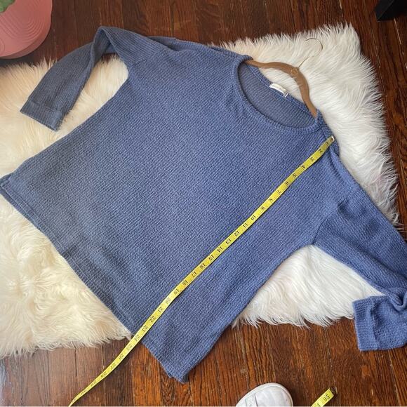 Blue Lightweight Sweater Boxy Waist Cut - Picture 6 of 6
